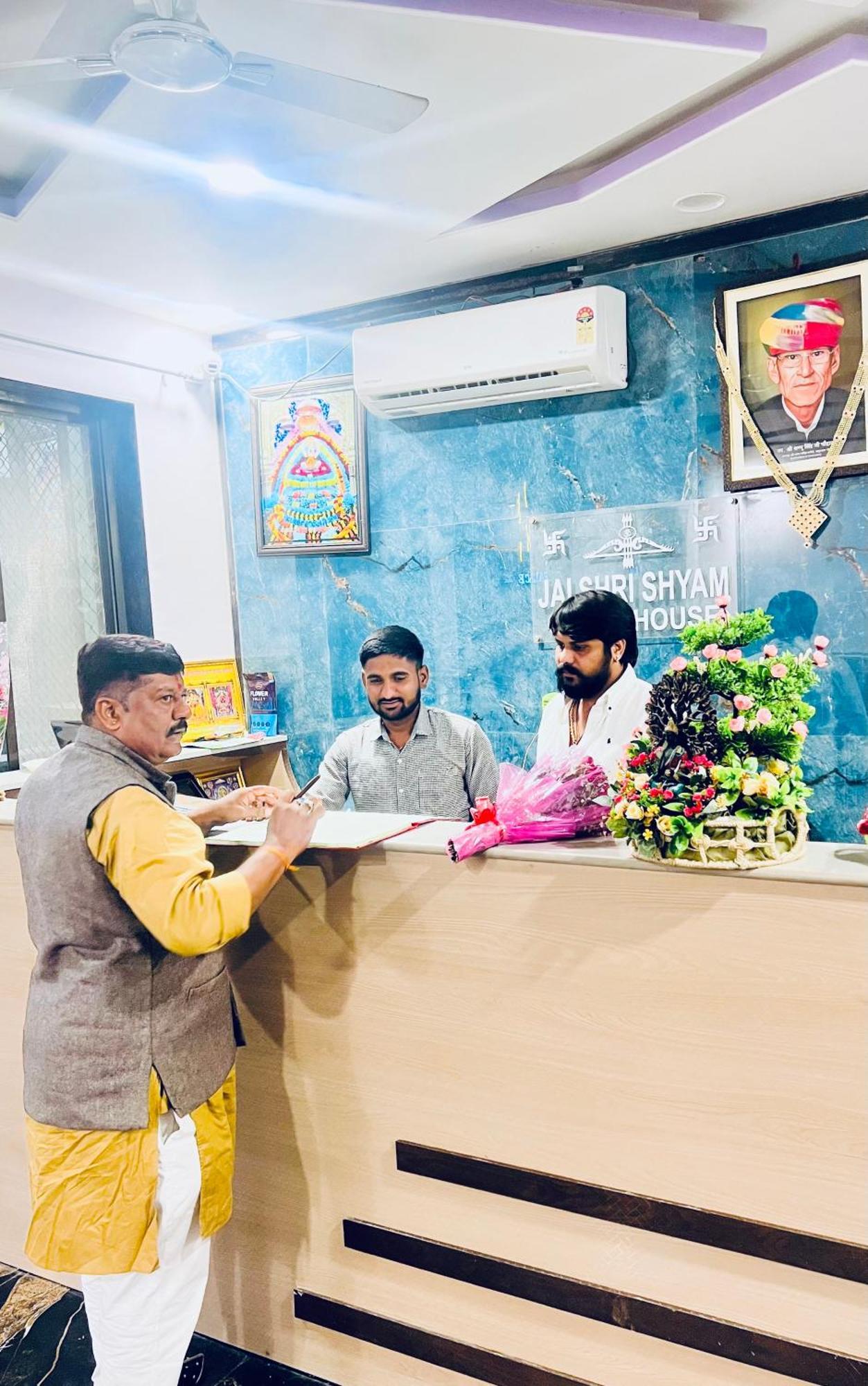 Shree Shyam Hotel Toran Dawar Khātu المظهر الخارجي الصورة